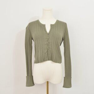 olive green ribbed cropped organic basics size large